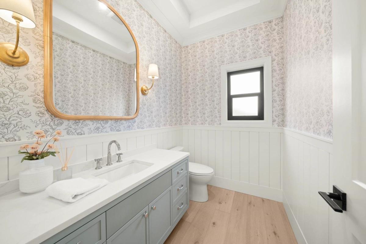 Powder Room Photo of 1204 Stellers Jay Place, Tsawwassen, BC