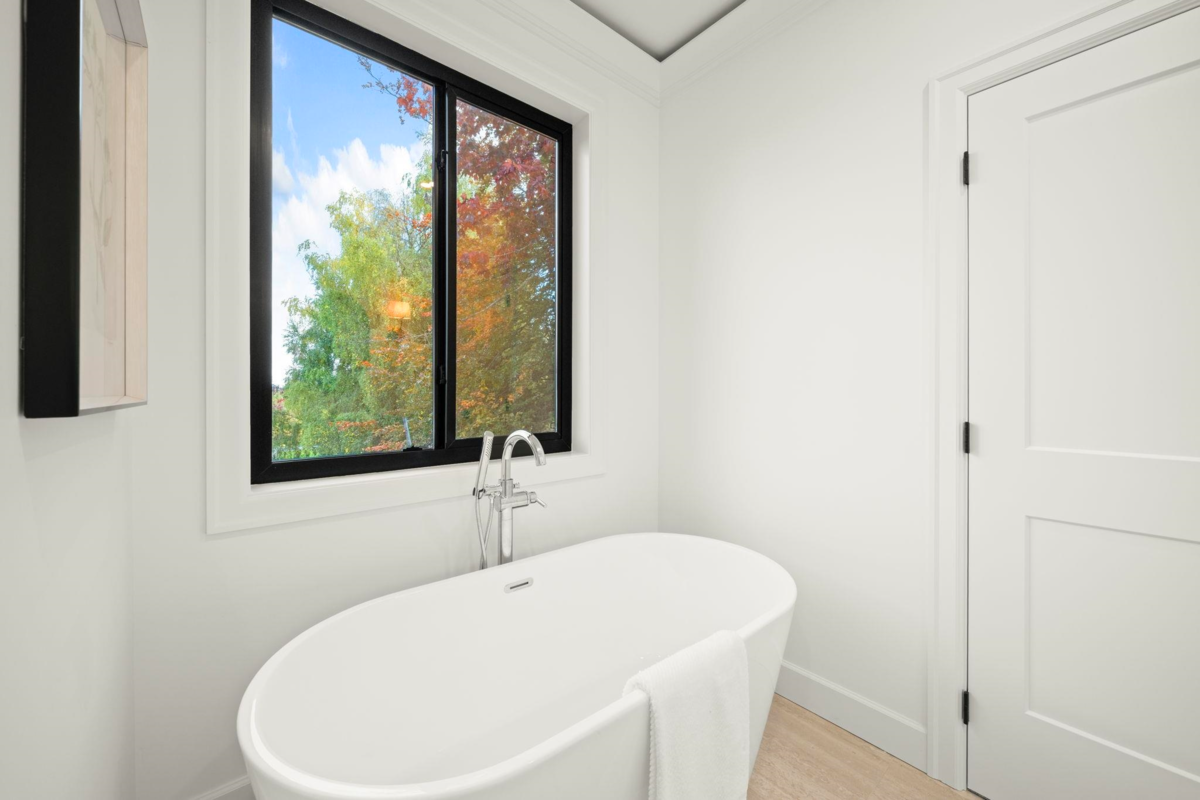 Staircase Photo of 1204 Stellers Jay Place, Tsawwassen, BC