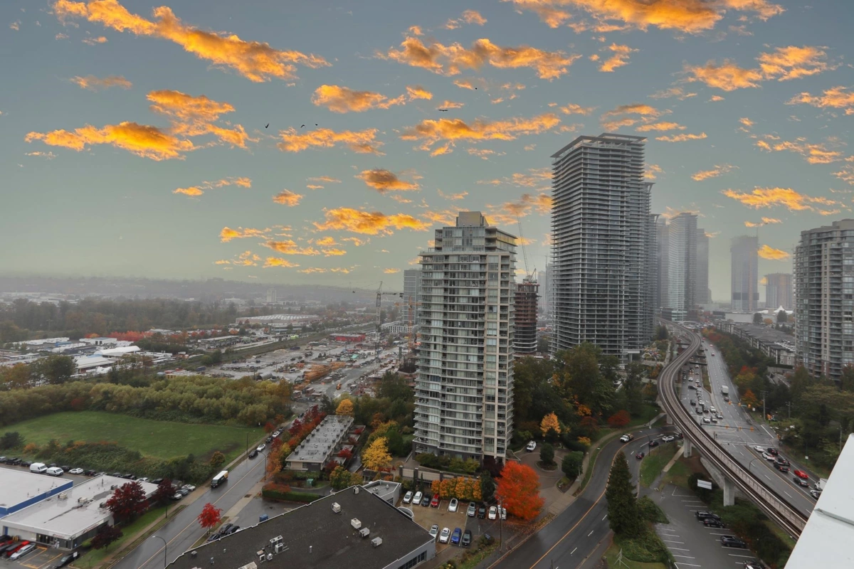 Garden / Landscaping Photo of 2202 2200 Douglas Road, Burnaby, BC