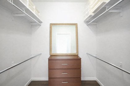 Staircase Photo of 2202 2200 Douglas Road, Burnaby, BC