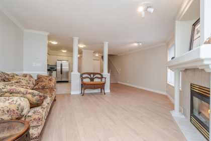 Kitchen Photo of 214 19953 55a Avenue, Langley, BC