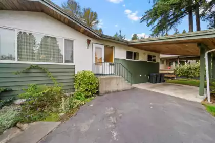3611 Mcrae Crescent, Port Coquitlam, BC, Port Coquitlam — Single Family Residence for sale