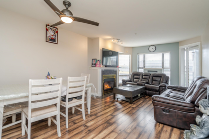Breakfast Nook Photo of 306 15241 18 Avenue, Surrey, BC