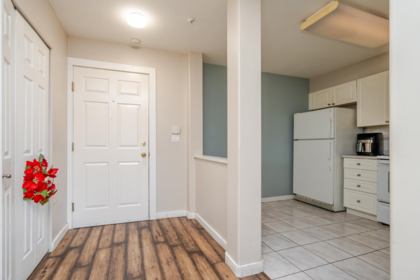 306 15241 18 Avenue, Surrey, BC, Surrey — Apartment/Condo for sale