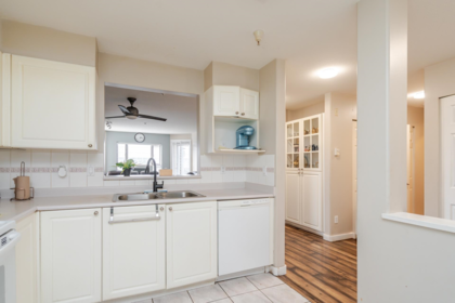 Kitchen Island Photo of 306 15241 18 Avenue, Surrey, BC