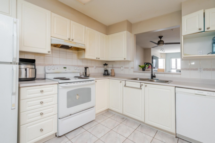 Pantry Photo of 306 15241 18 Avenue, Surrey, BC