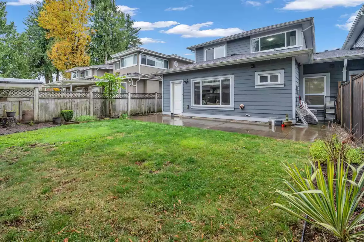 Aerial View of 1584 Blaine Avenue, Burnaby, BC