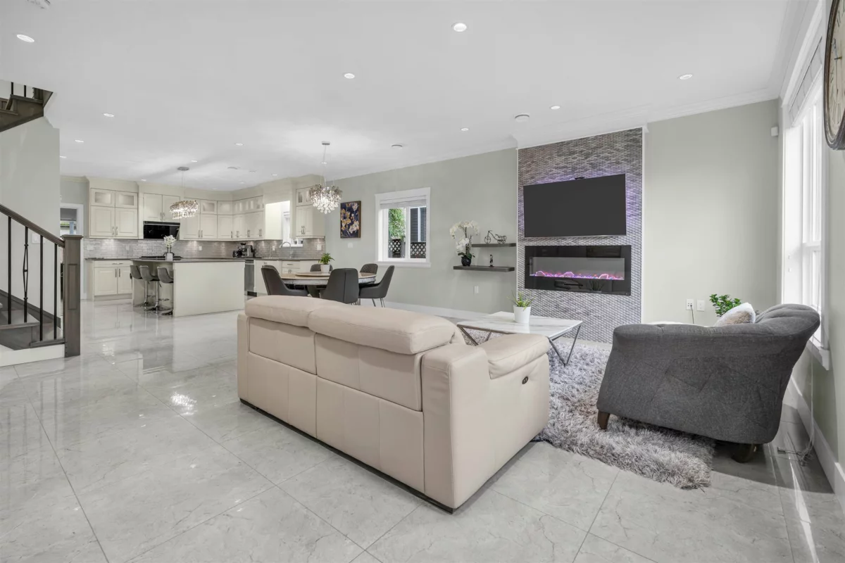 Family Room Photo of 1584 Blaine Avenue, Burnaby, BC