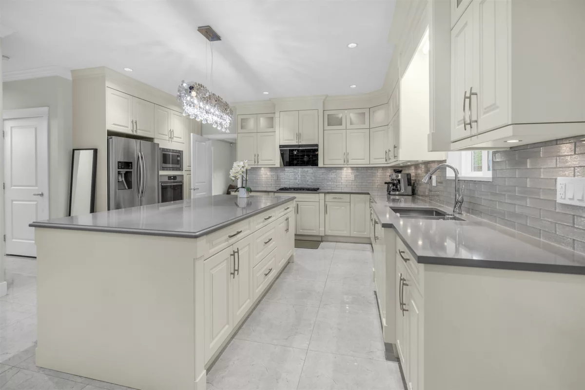 Primary Bedroom Photo of 1584 Blaine Avenue, Burnaby, BC