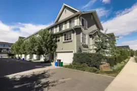 24 15487 99a Avenue, Surrey, BC