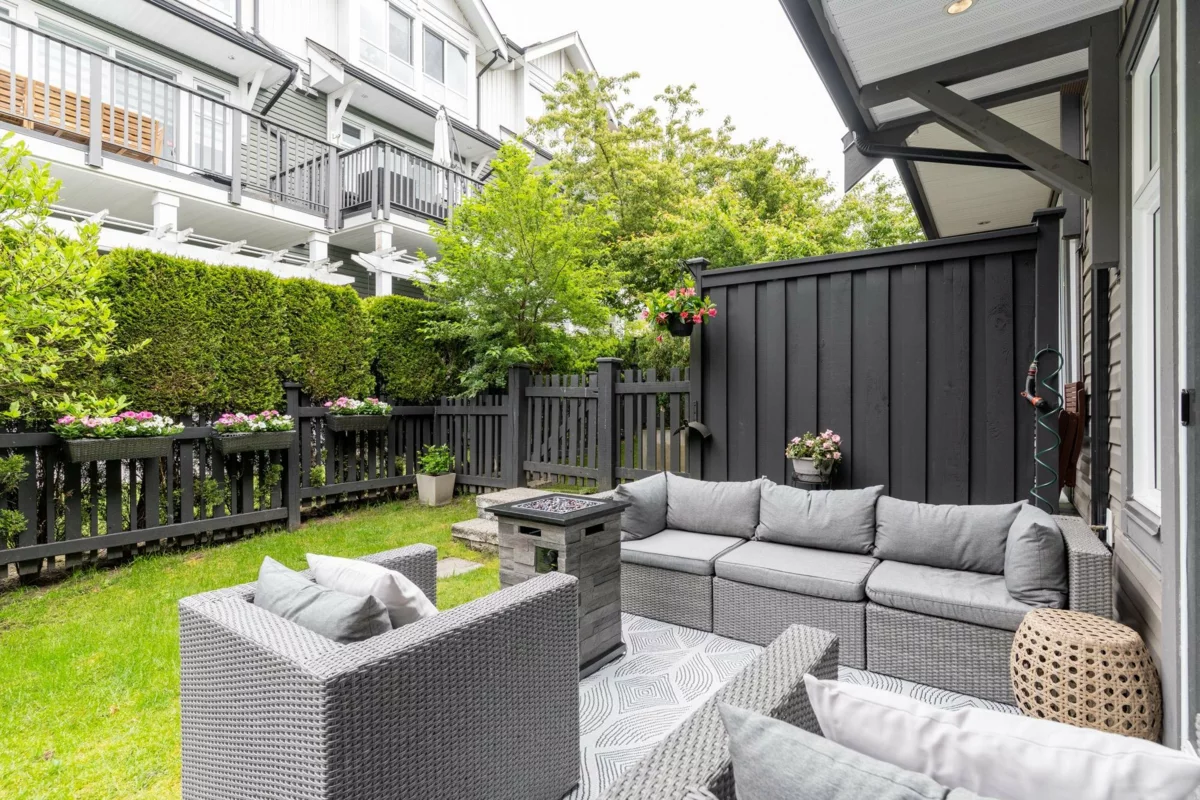Garden / Landscaping Photo of 120 1460 Southview Street, Coquitlam, BC