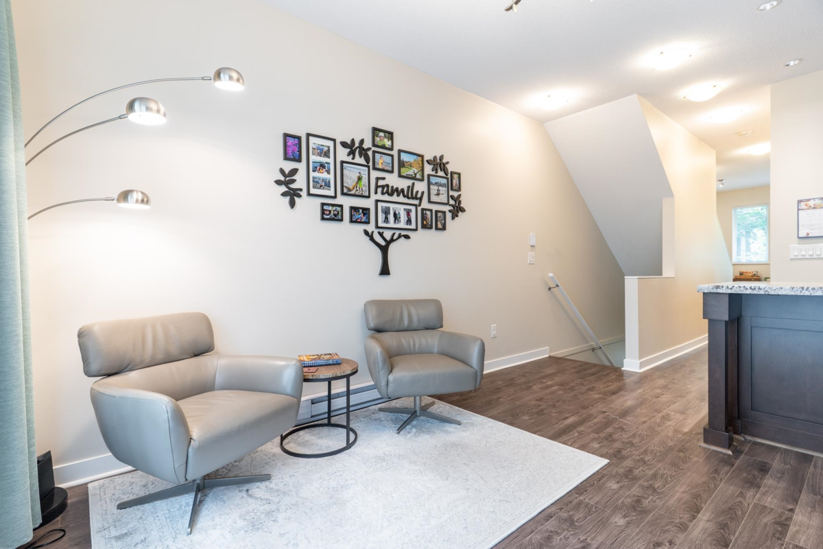 Primary Bedroom Photo of 120 1460 Southview Street, Coquitlam, BC