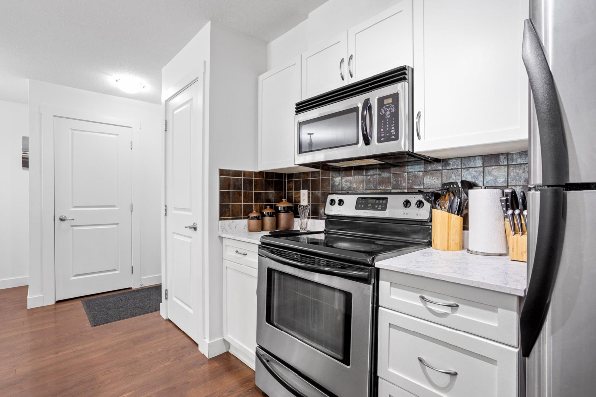 Bedroom 2 Photo of 107 2038 Sandalwood Crescent, Abbotsford, BC