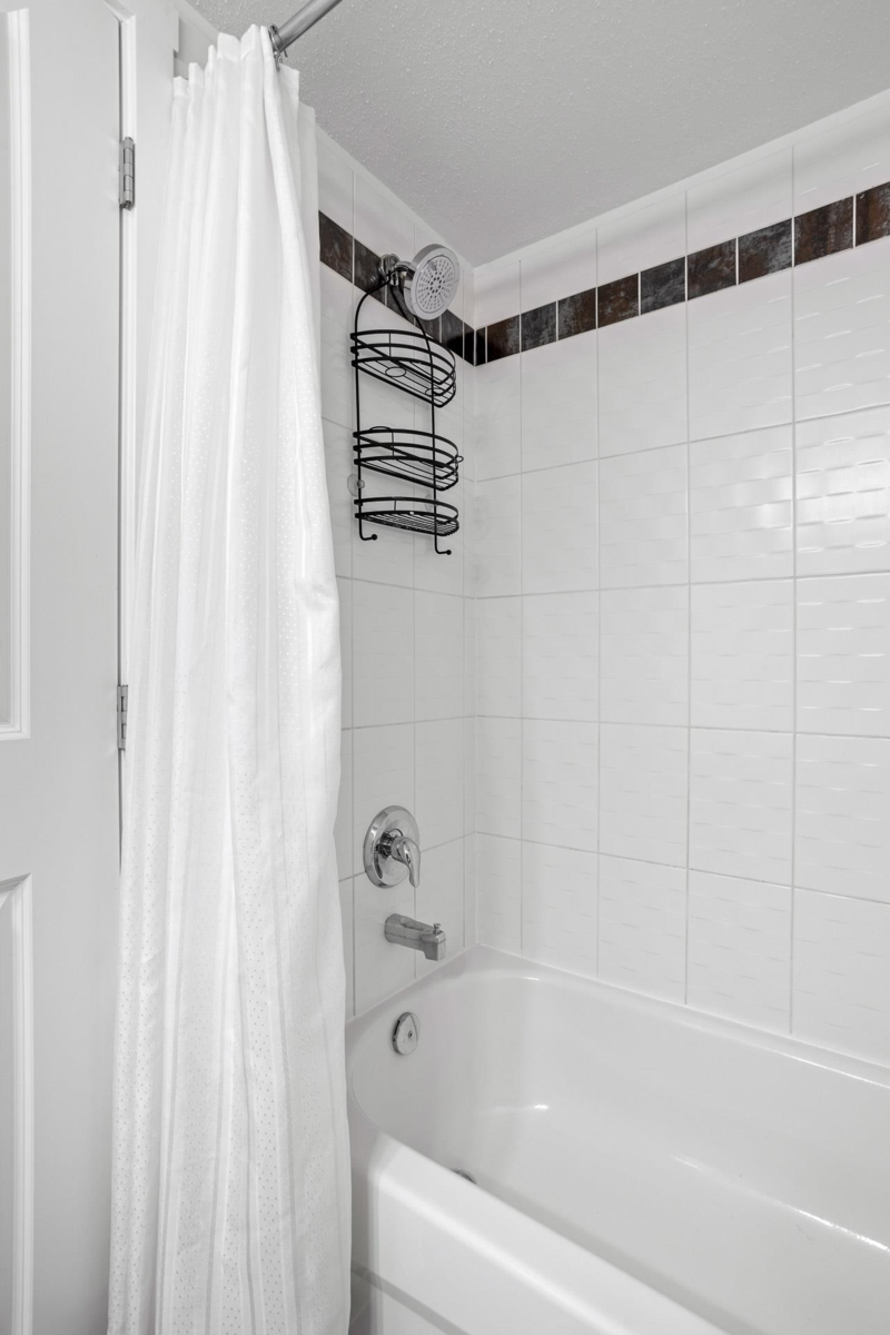 Staircase Photo of 107 2038 Sandalwood Crescent, Abbotsford, BC