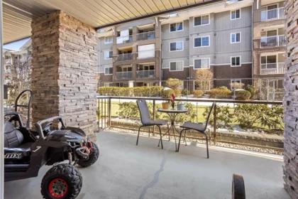 Outdoor Deck Photo of 107 2038 Sandalwood Crescent, Abbotsford, BC
