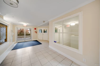 309 501 Cochrane Avenue, Coquitlam, BC, Coquitlam — Apartment/Condo for sale