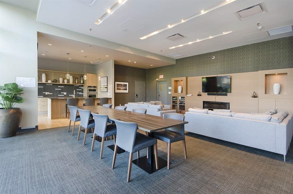 Backyard Photo of 2207 3007 Glen Drive, Coquitlam, BC