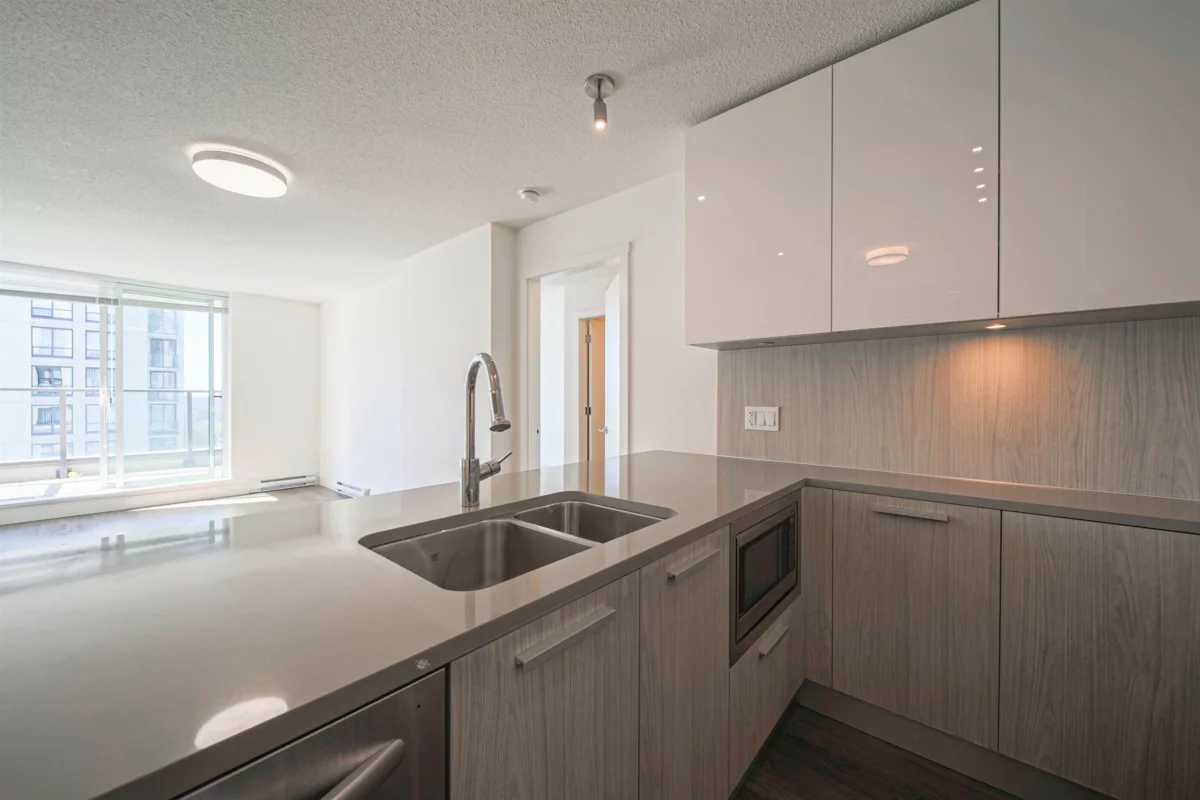 Kitchen Photo of 2207 3007 Glen Drive, Coquitlam, BC
