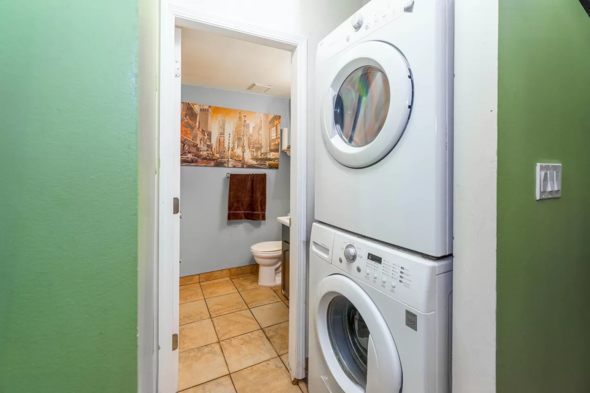 Kitchen Photo of 24 20630 118 Avenue, Maple Ridge, BC