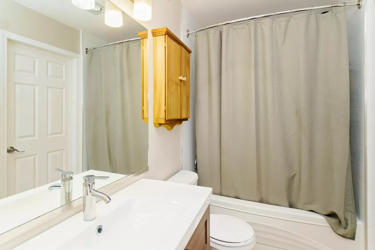 Walk-In Closet Photo of 24 20630 118 Avenue, Maple Ridge, BC