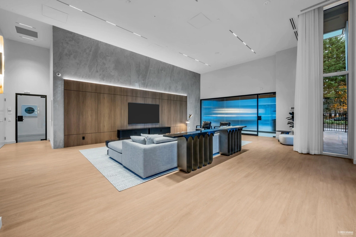 Backyard Photo of 1601 720 Farrow Street, Coquitlam, BC