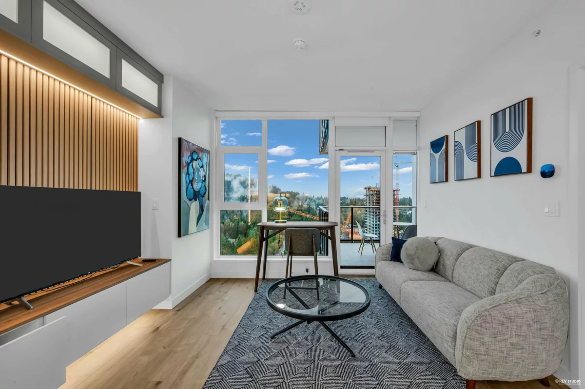Dining Area Photo of 1601 720 Farrow Street, Coquitlam, BC