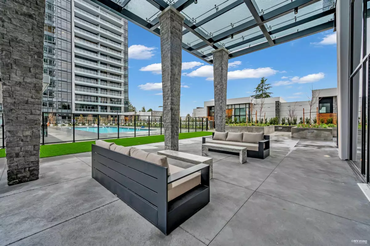 Outdoor Kitchen Photo of 1601 720 Farrow Street, Coquitlam, BC