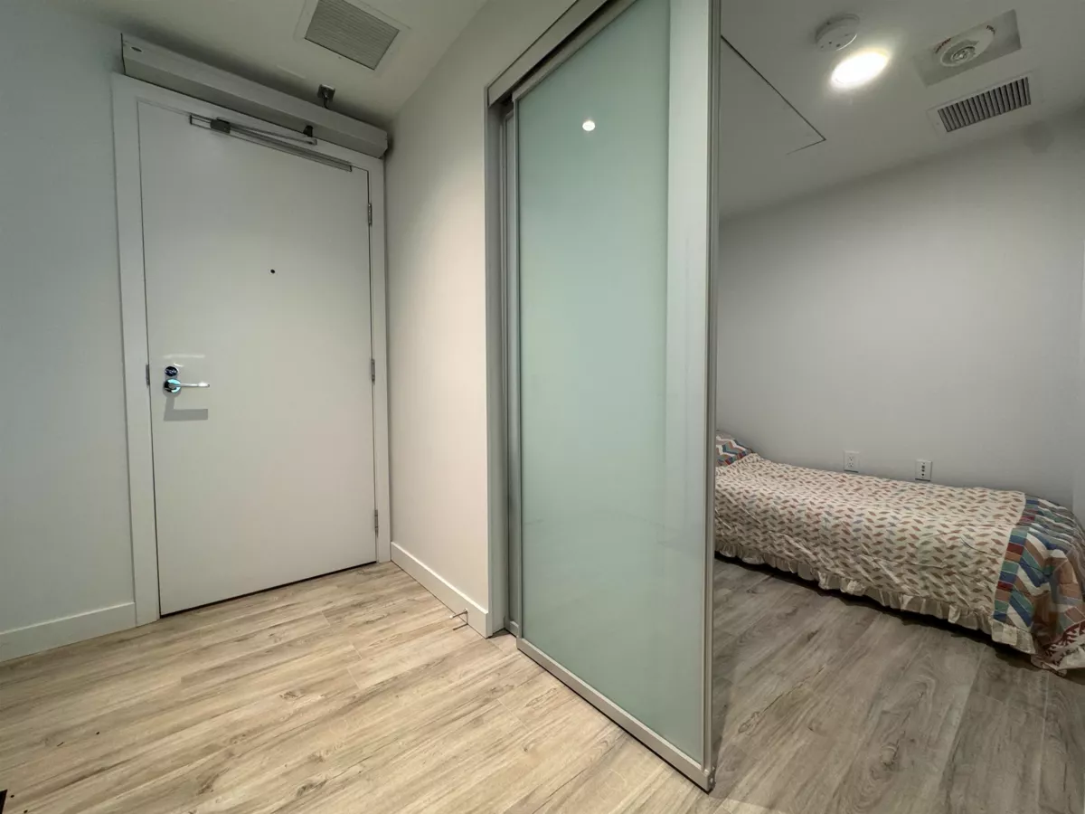 Basement Recreation Room Photo of 802 2288 Alpha Avenue, Burnaby, BC