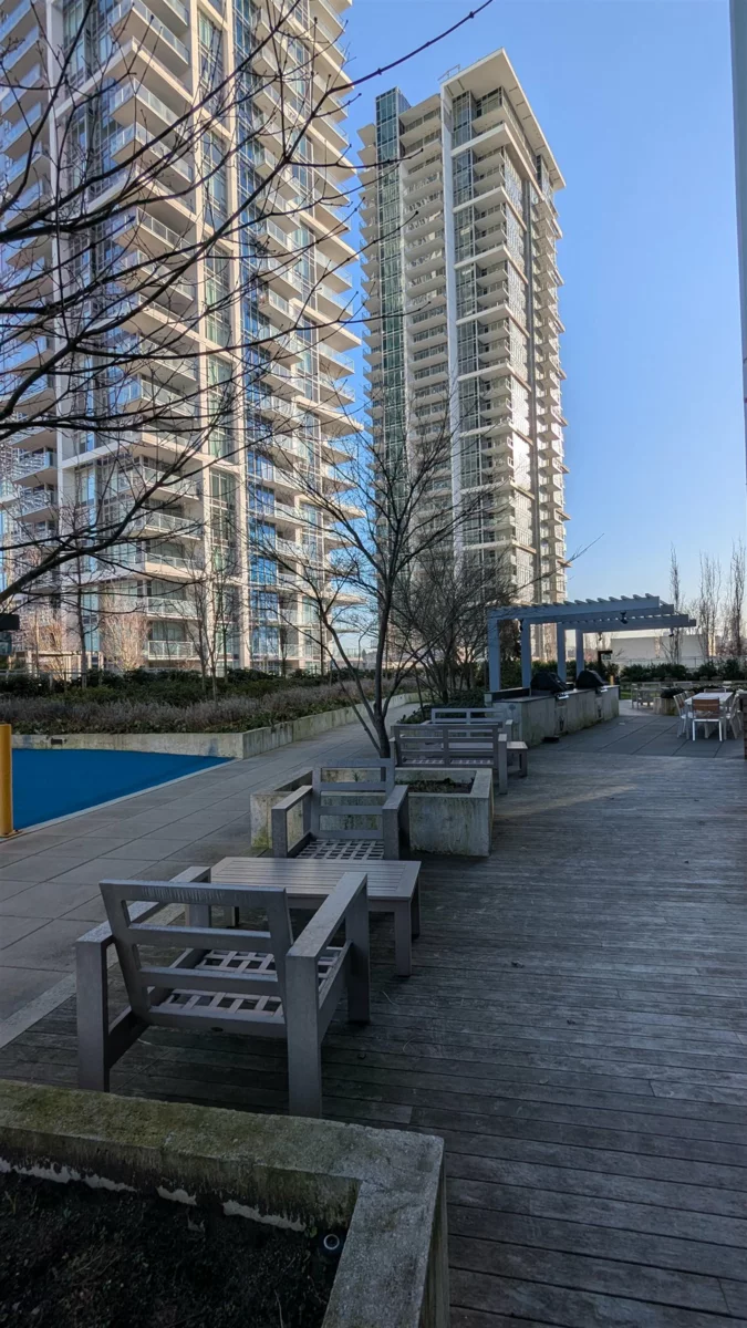 Entry Foyer Photo of 802 2288 Alpha Avenue, Burnaby, BC