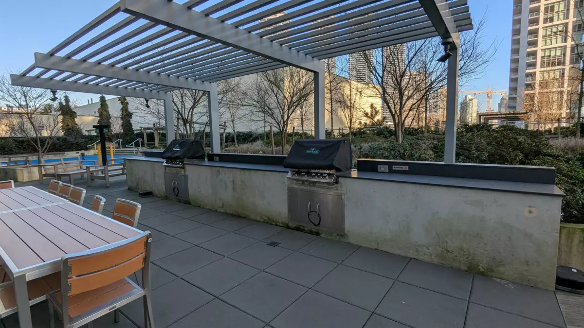 Garage Interior Photo of 802 2288 Alpha Avenue, Burnaby, BC