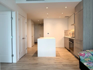 802 2288 Alpha Avenue, Burnaby, BC, Burnaby — Apartment/Condo for sale