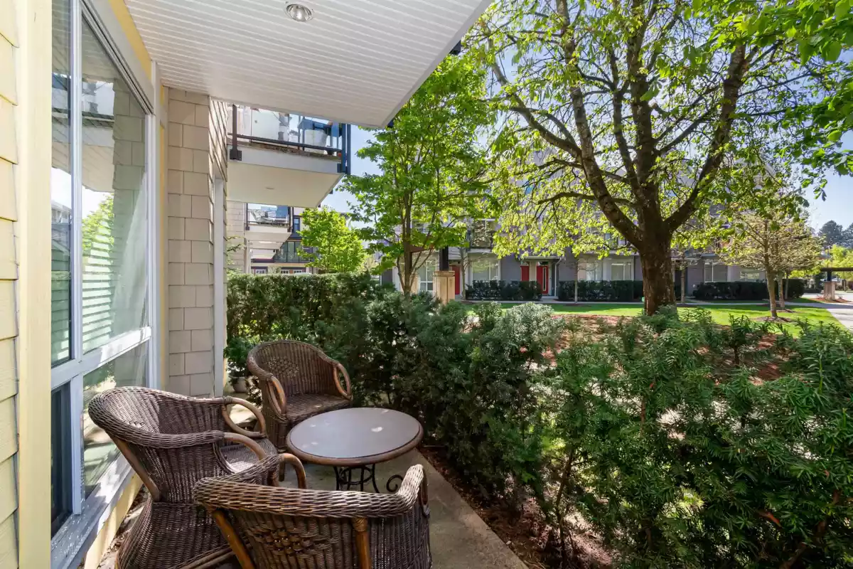 Front Yard Photo of 30 45615 Tamihi Way, Chilliwack, BC