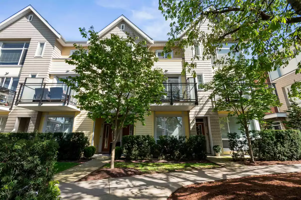 Hot Tub / Spa Photo of 30 45615 Tamihi Way, Chilliwack, BC