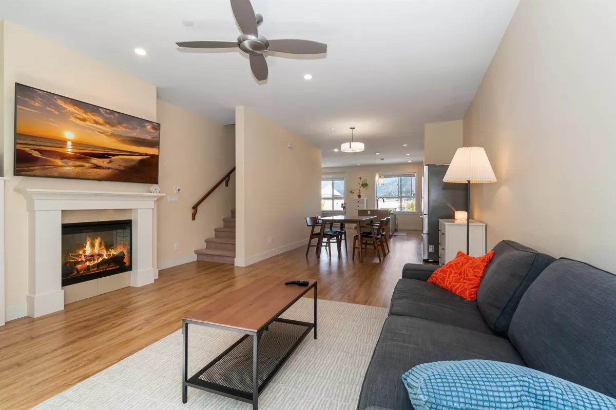 Loft / Bonus Room Photo of 30 45615 Tamihi Way, Chilliwack, BC