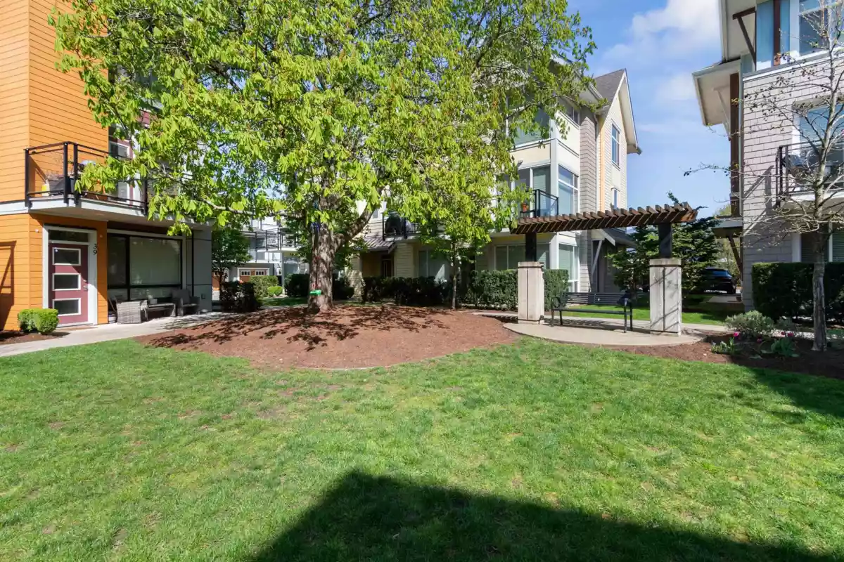 Swimming Pool Photo of 30 45615 Tamihi Way, Chilliwack, BC