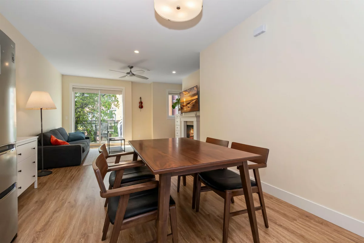 Walk-In Closet Photo of 30 45615 Tamihi Way, Chilliwack, BC