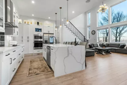 35349 Raven Court, Abbotsford, BC, Abbotsford — Single Family Residence for sale