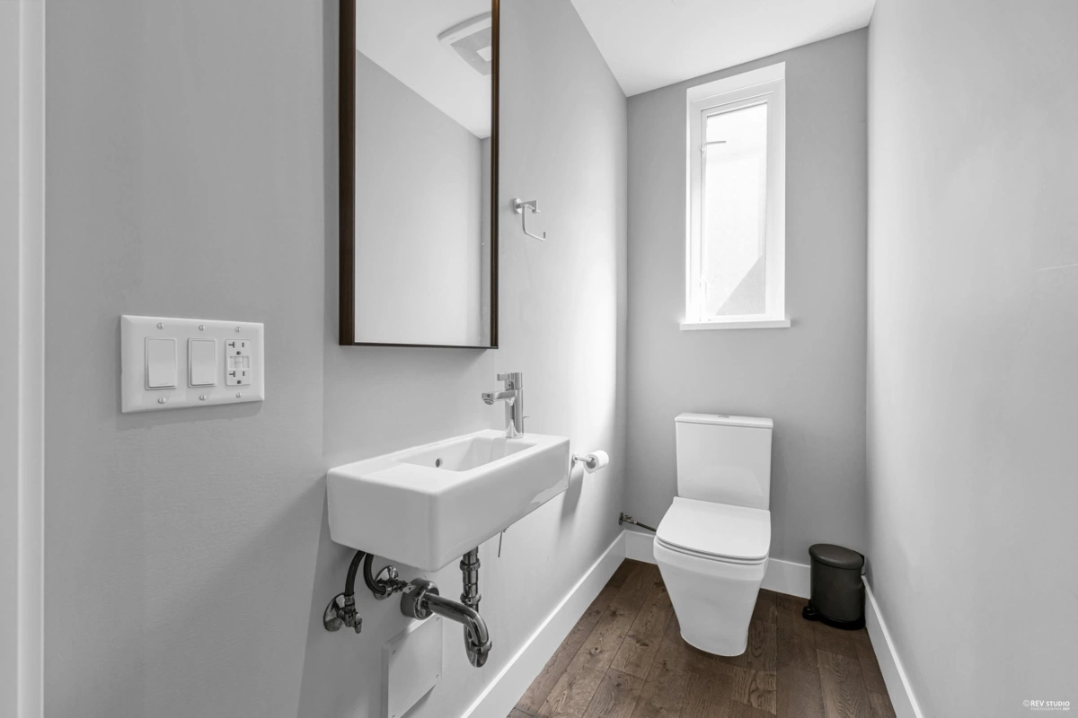 Primary Bathroom Photo of 7478 Granville Street, Vancouver, BC