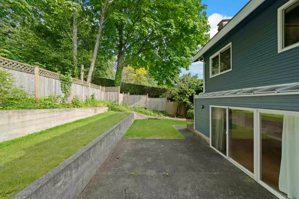 Outdoor Deck Photo of 163 Woodland Drive, Tsawwassen, BC