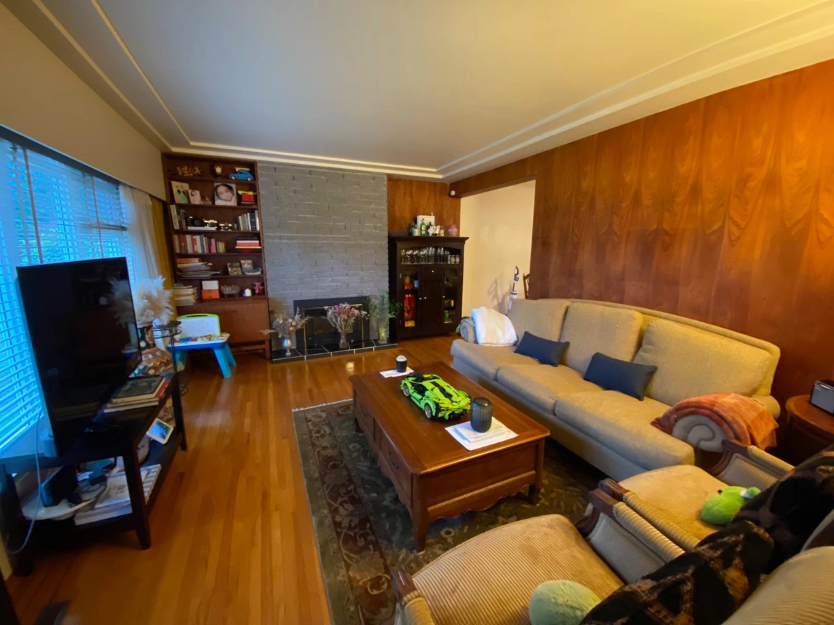 Kitchen Photo of 4063 W 40th Avenue, Vancouver, BC