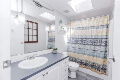 Guest Bathroom Photo of 760 Hillcrest Road, Gibsons, BC