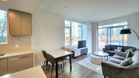 301 4433 Alaska Street, Burnaby, BC
