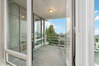 Walk-In Closet Photo of 404 1762 Davie Street, Vancouver, BC