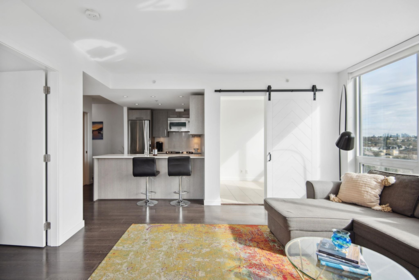 Breakfast Nook Photo of 808 933 E Hastings Street, Vancouver, BC