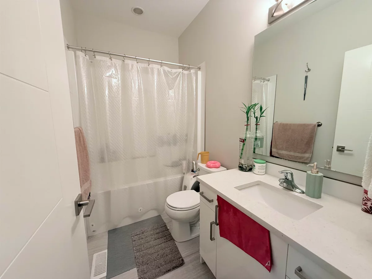 Bedroom 4 Photo of 79 8413 Midtown Way, Chilliwack, BC