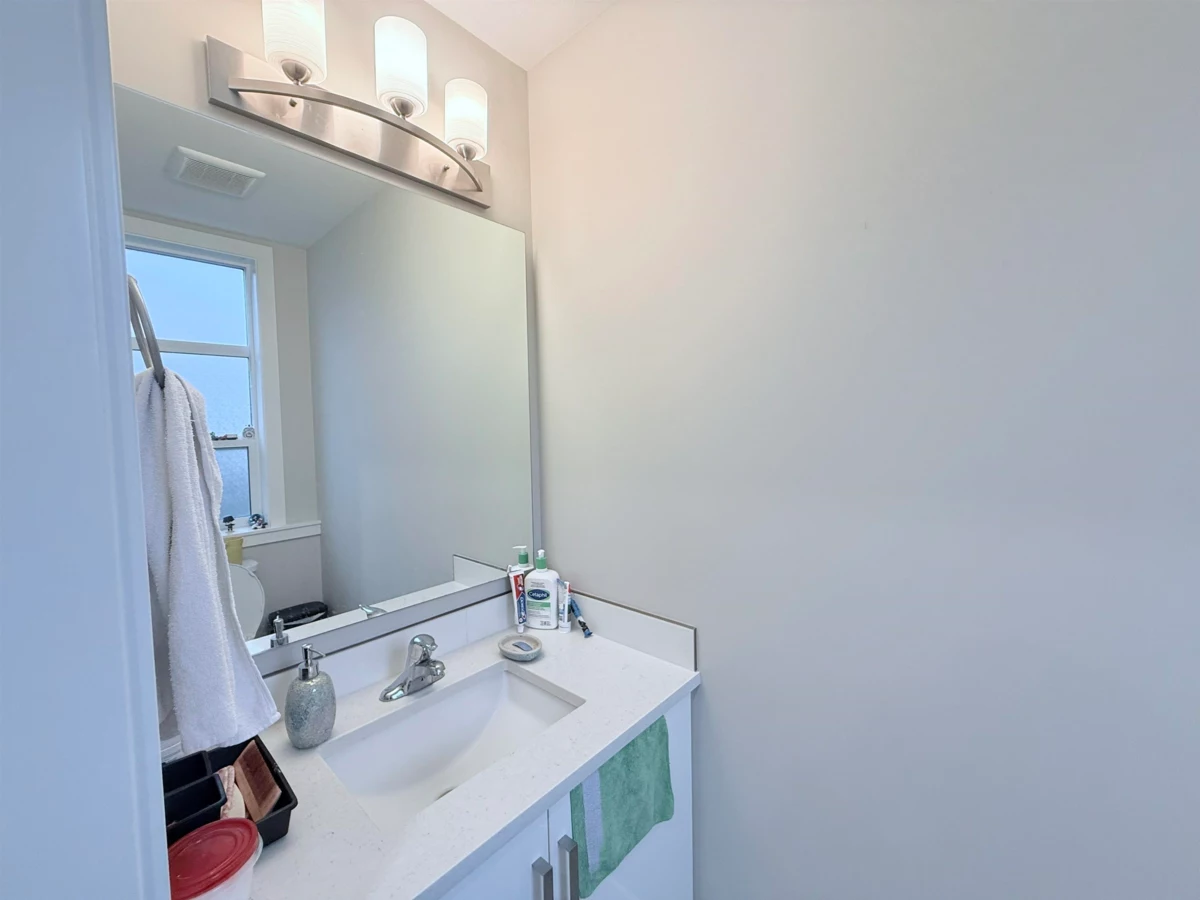 Breakfast Nook Photo of 79 8413 Midtown Way, Chilliwack, BC