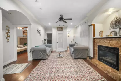 312 Jardine Street, New Westminster, BC, New Westminster — 7 bed single family residence for sale