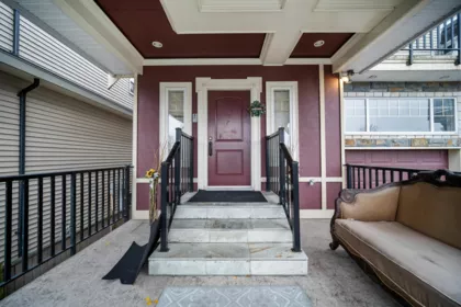 Garage Interior Photo of 312 Jardine Street, New Westminster, BC