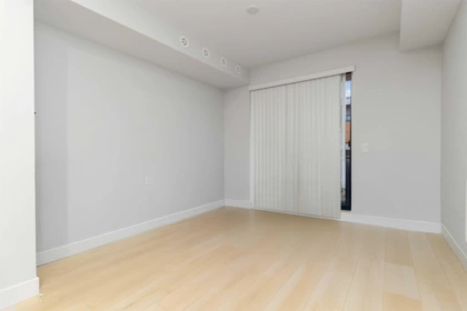 Powder Room Photo of 20 30530 Cardinal Avenue, Abbotsford, BC