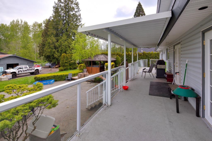 Front Yard Photo of 18851 74 Avenue, Surrey, BC